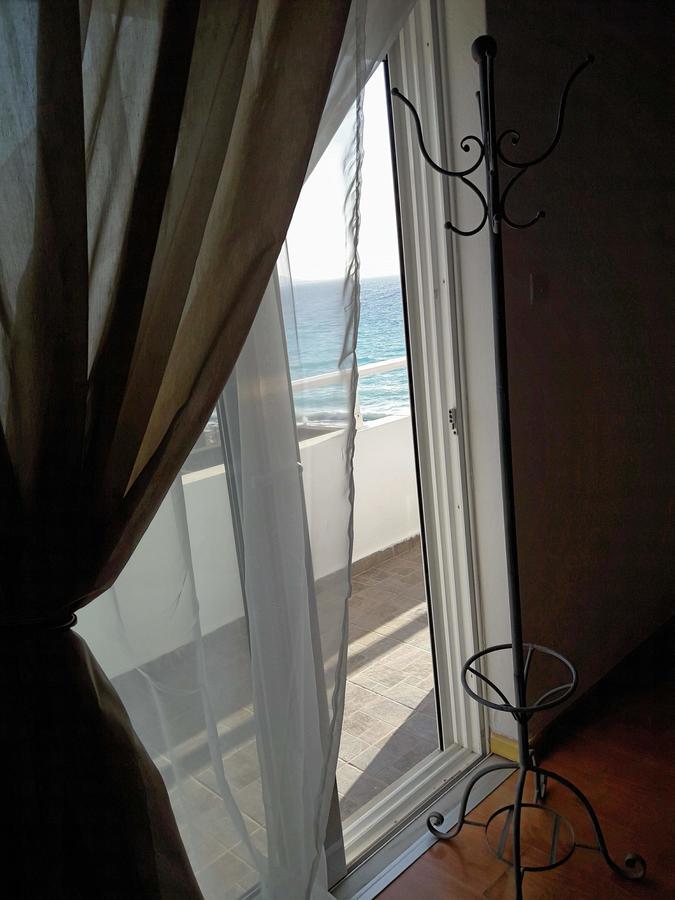 Appartamento A Unique Seaside View!!! Rhodes City Esterno foto